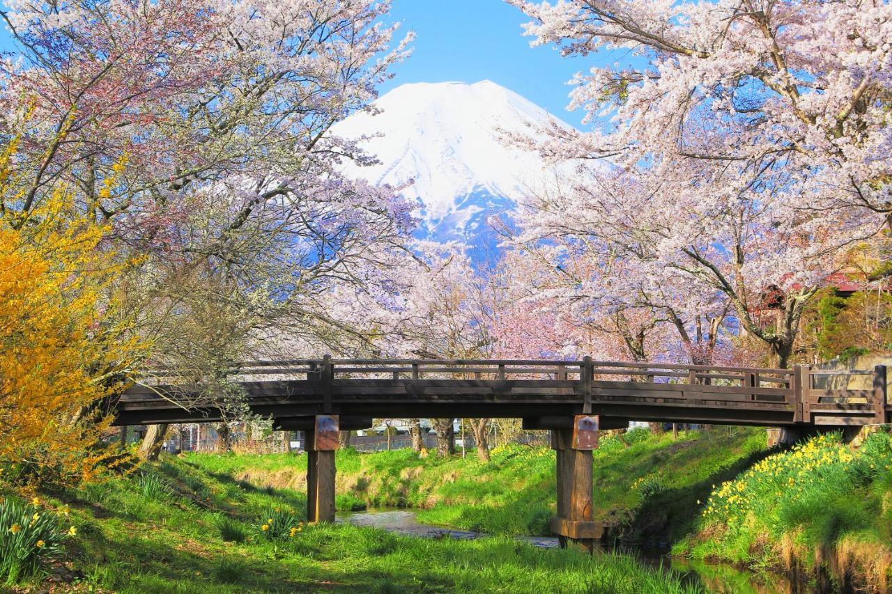 Hatago Sakuraya Yamanakako Esterno foto